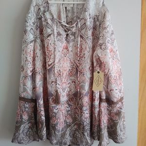 🌹 St. John's Bay Abstract Floral Print Bell Sleeve Blouse